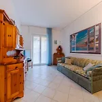 Baia Dei Sogni By Interhome Daire Rapallo